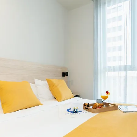 Apartmanhotel Dorm4you Arena 2 Valencia