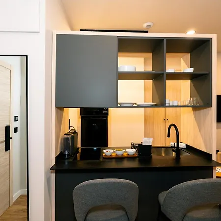 Dorm4you Arena 2 Aparthotel Valencia