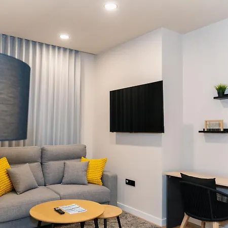 Dorm4you Arena 2 Apartahotel