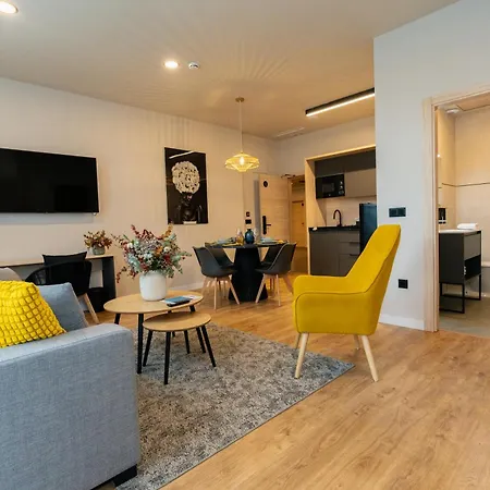 Dorm4you Arena 2 Apartahotel Valencia