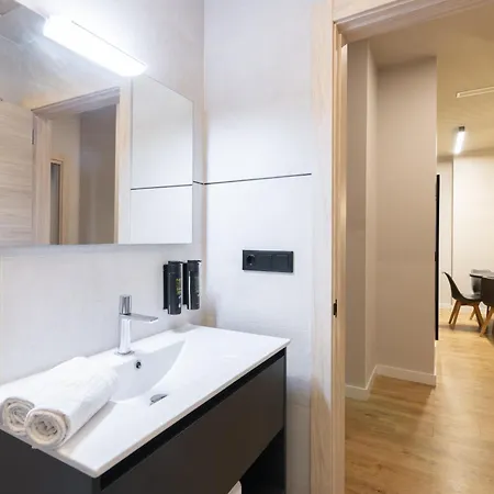 Dorm4you Arena 2 Apartahotel 4*