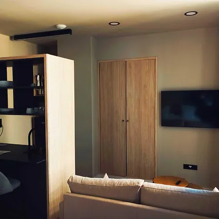 Aparthotel Dorm4you Arena 2 4*