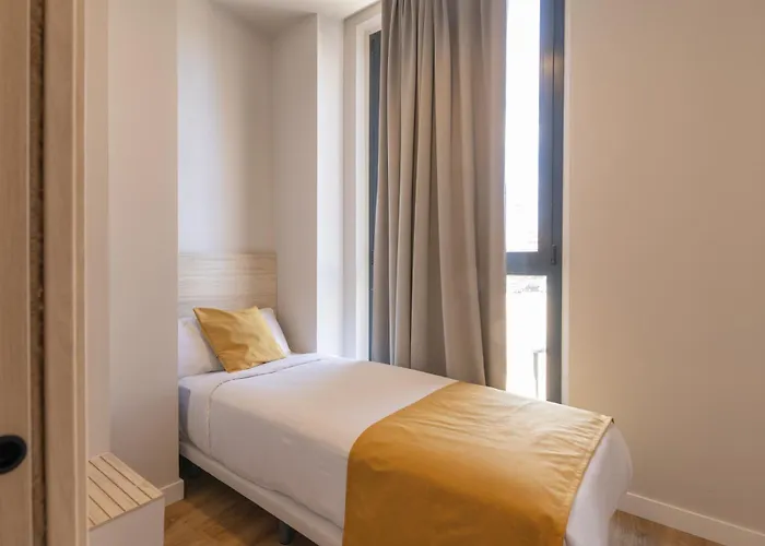 Dorm4you Arena 2 شقة فندقية 4*