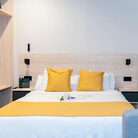 Aparthotel Dorm4you Arena 2 Valencia