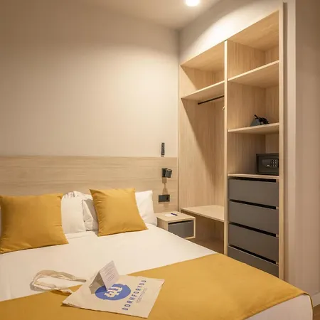Dorm4you Arena 2 Aparthotel 4*
