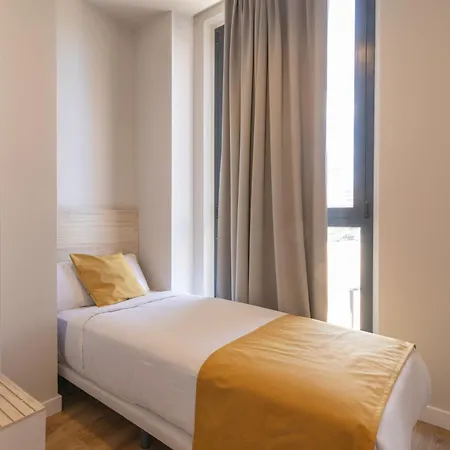 Dorm4you Arena 2 Aparthotel 4*